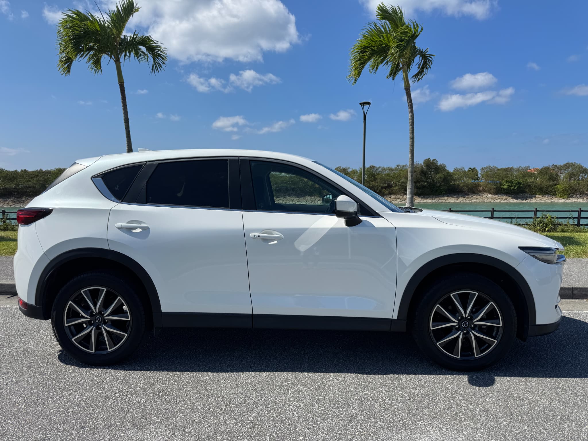 CX-5【電子タバコ可】